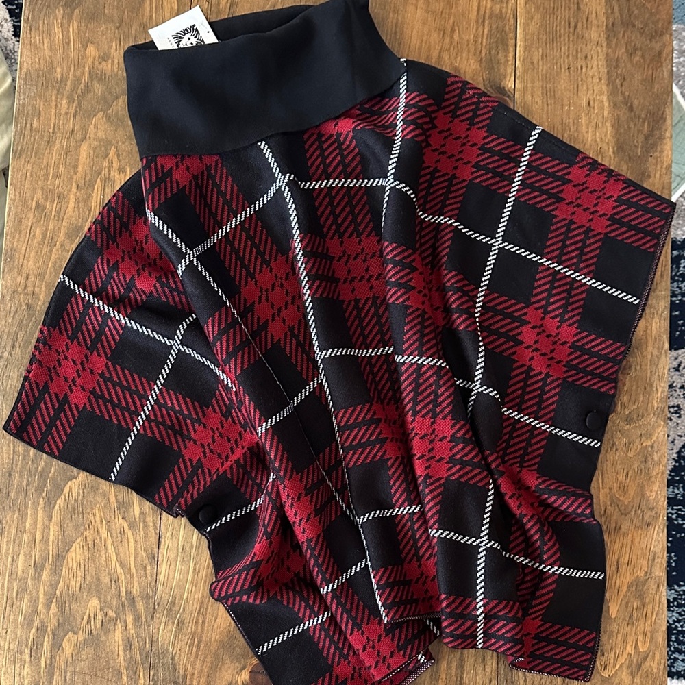 Anne Klein plaid poncho